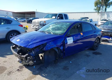 2022 Hyundai Elantra Sel z USA, uszkodzony, nr VIN KMHLS4AG6NU252339